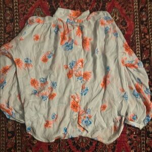 No. 6 blouse, size medium